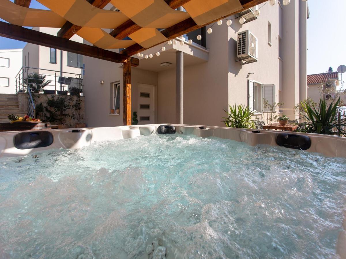 Apartments Aqua Trogir Exterior foto